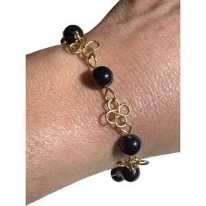 Vtg Gold Tone Wire Wrap Bracelet Black Bead Boho Y2K Minimalist Jewelry 8"